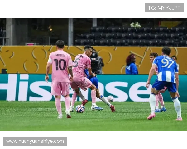 帕尔梅拉斯主帅泪洒赛场感慨逆转胜利带来的深刻解脱与感动